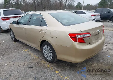 2012 Toyota Camry Le z USA, uszkodzony, nr VIN 4T1BF1FK4CU077338